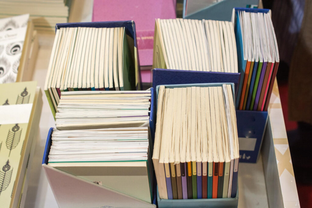 การจัดระเบียบหนังสือ